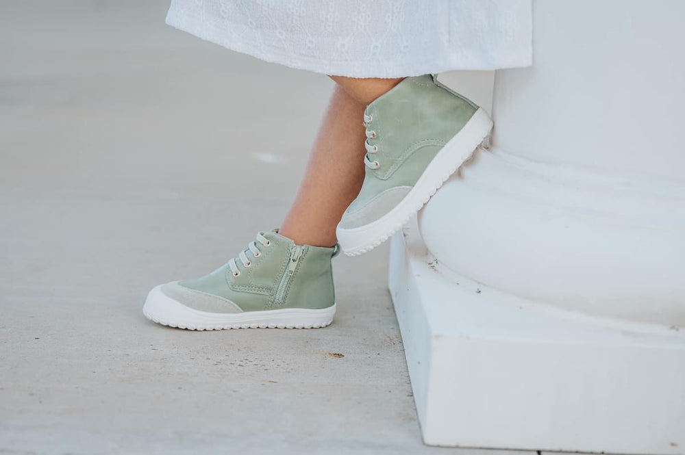 
                      
                        Play Perfect Avocado High Top {Premium Leather}
                      
                    