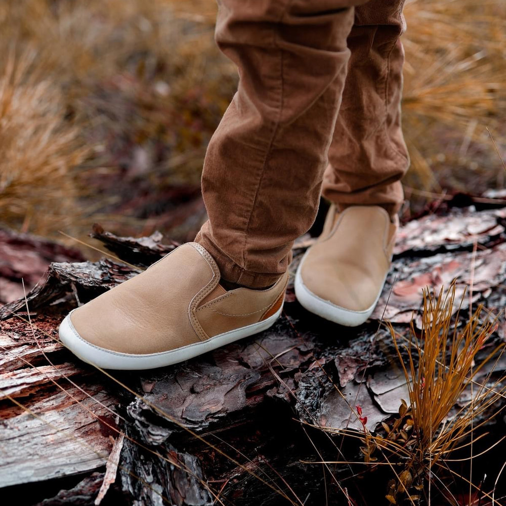 
                      
                        Desert Sand Quinn {Premium Leather}
                      
                    