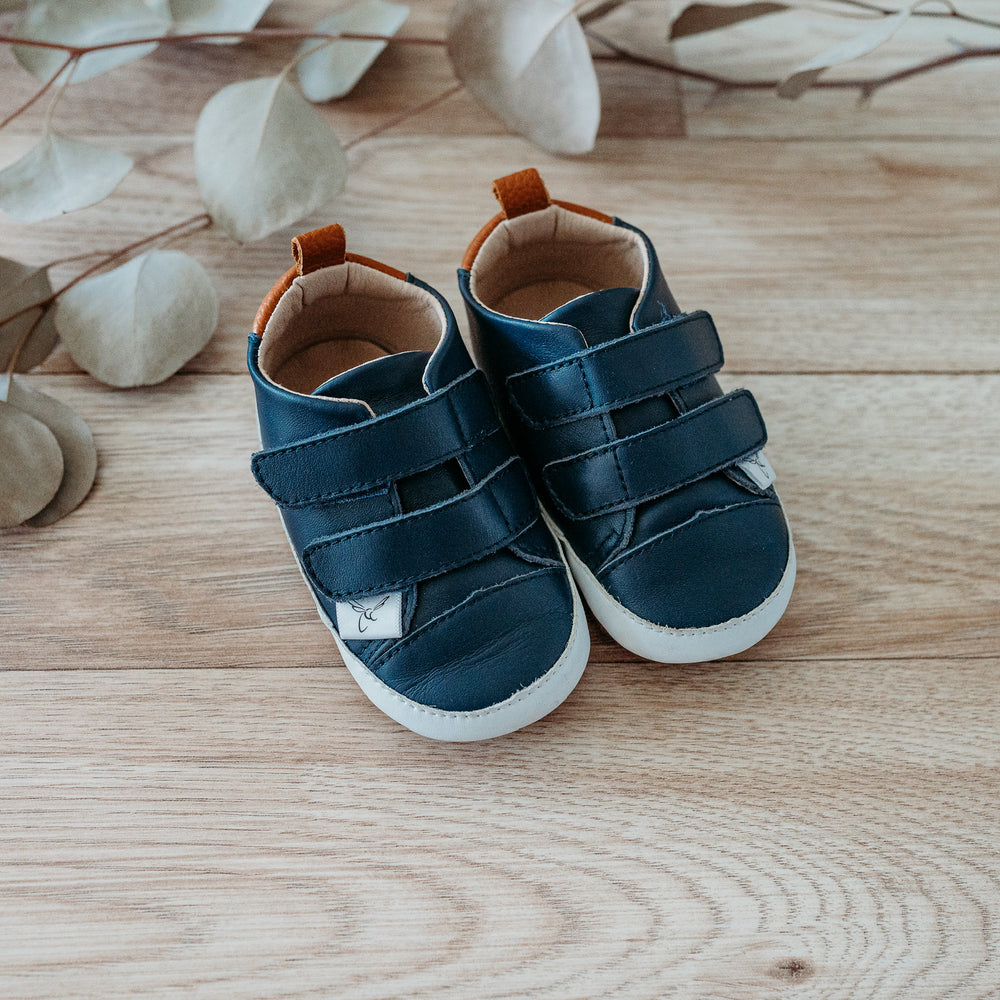 
                      
                        Casual Navy Low Top
                      
                    