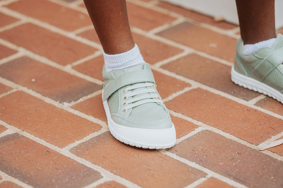 Play Perfect Avocado Low Top {Premium Leather}