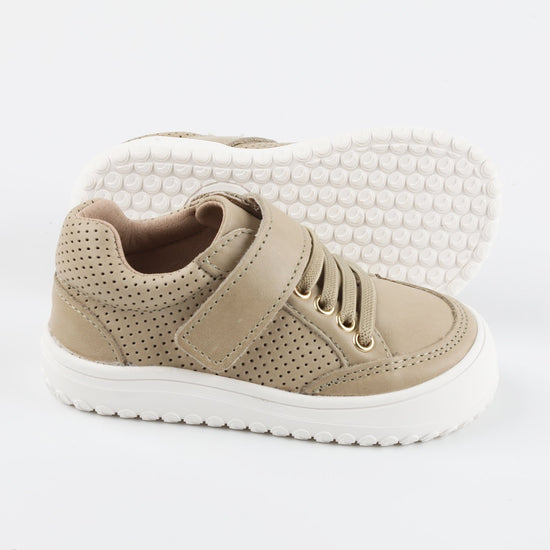 Play Perfect Beige Low Top {Premium Leather}