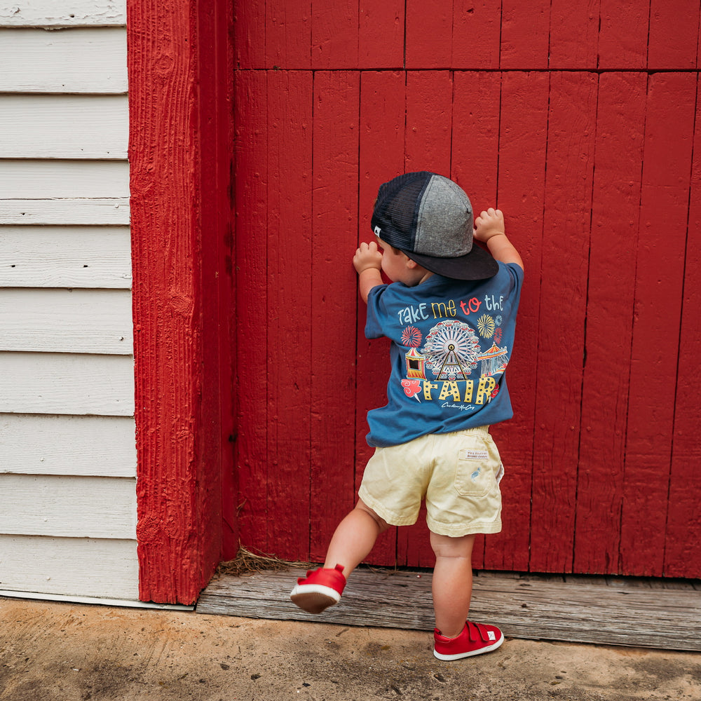 
                      
                        Casual Red Low Top
                      
                    