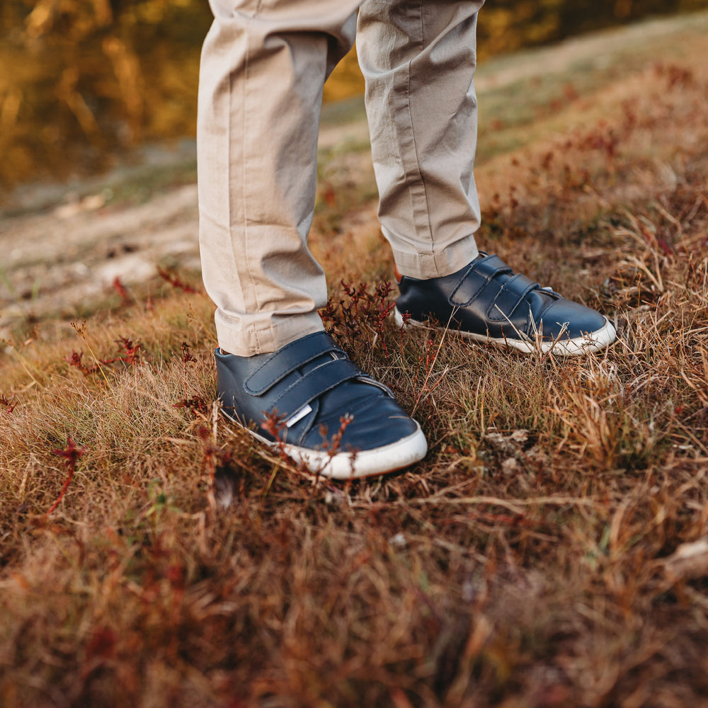 
                      
                        Casual Navy Low Top
                      
                    