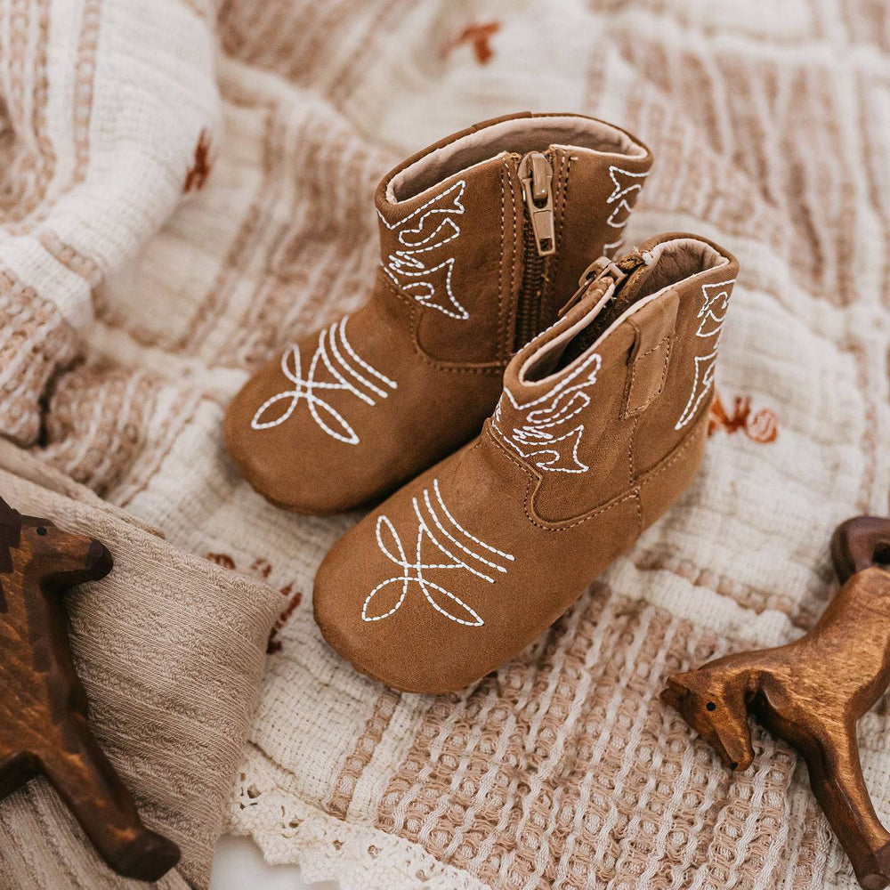 
                      
                        Love Bug Cowboy Boot {Premium Leather} - Little Love Bug Co.
                      
                    