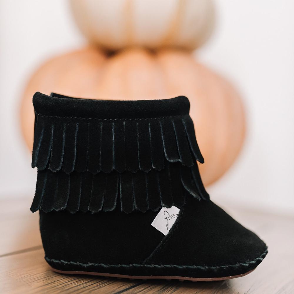 
                      
                        Black Cozy Boot Boot Little Love Bug Co. 2 (Weatherproof Soft Sole) 
                      
                    