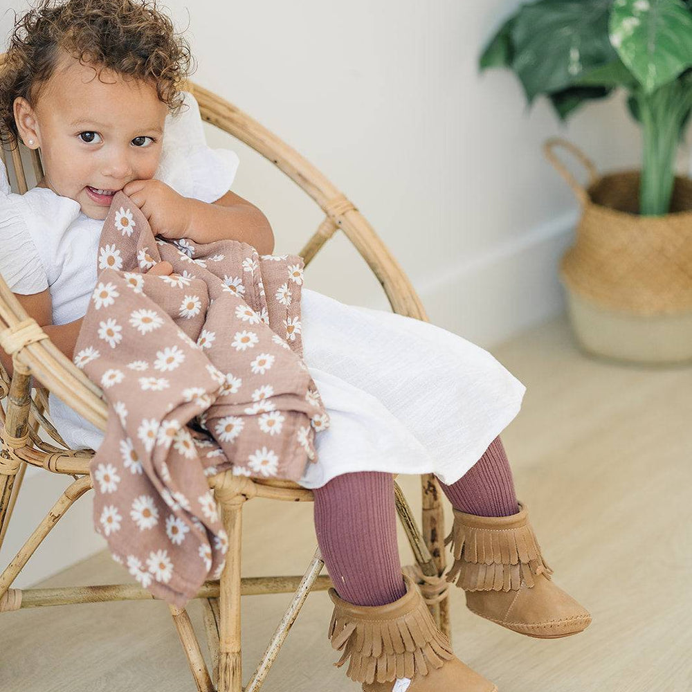 
                      
                        Desert Sand Cozy Boot Boot Little Love Bug Co. 2 (Weatherproof Soft Sole) 
                      
                    