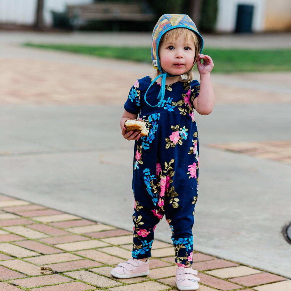 
                      
                        Casual Pink Low Top Casual Shoe Little Love Bug Co. 
                      
                    