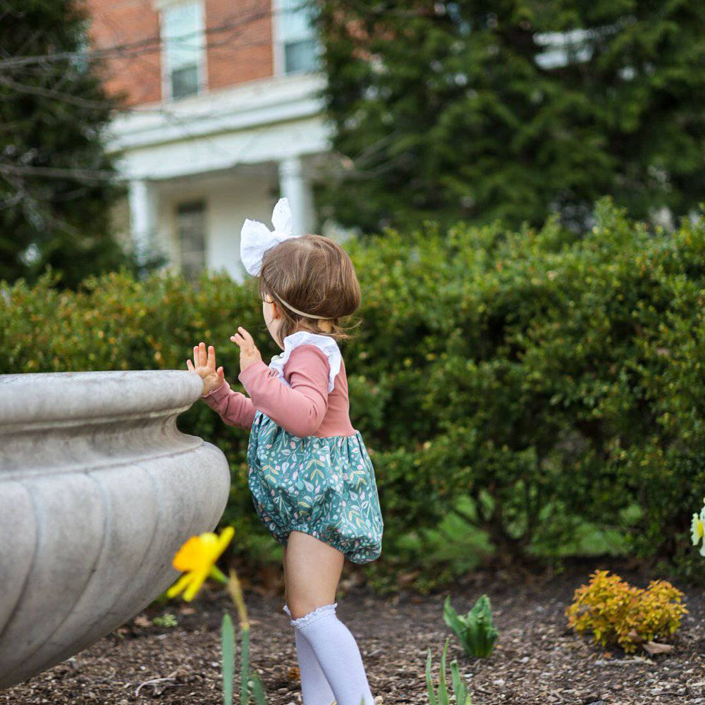 
                      
                        Gold Glitter Olivia Dress Shoe Little Love Bug Co. 
                      
                    