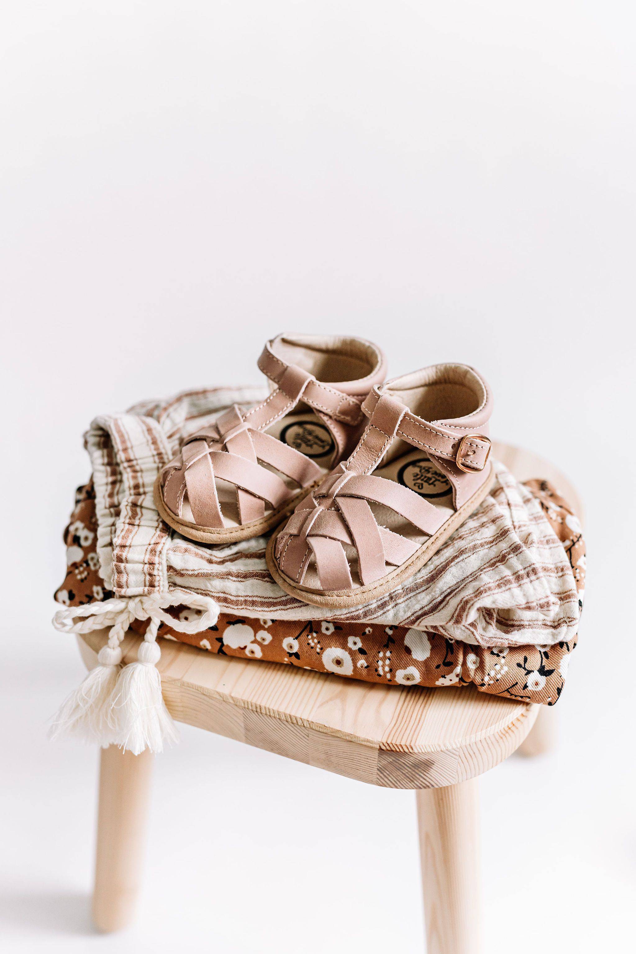 Blush Closed Toe Sandal Sandal Little Love Bug Co. 