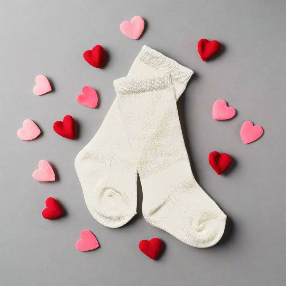 
                      
                        Little Love Bug Eyelet Knee High Socks Socks Little Love Bug Co. 0-12 Months Cream 
                      
                    